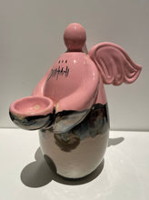 Carica l'immagine nel visualizzatore di Gallery, Angelo Bombato Portacandela in Ceramica Dipinta a Mano – H 14 / 20 cm
