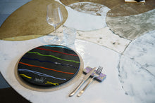 Carica l'immagine nel visualizzatore di Gallery, Sottopiatto Flat in Ceramica Dipinta a Mano
