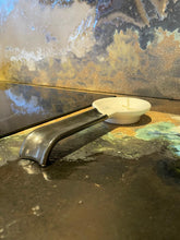 Load image into Gallery viewer, Spoon rest COD 108

