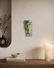 Load image into Gallery viewer, Crocifisso Artistico in Pietra Lavica Decorato a Mano
